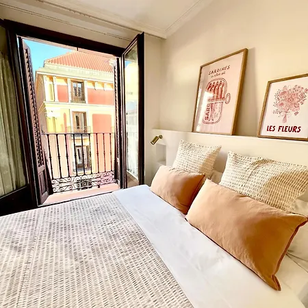 Albergue Miguel Angel Madrid Buitenkant foto