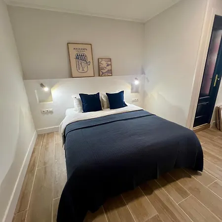 Albergue Miguel Angel Madrid Buitenkant foto
